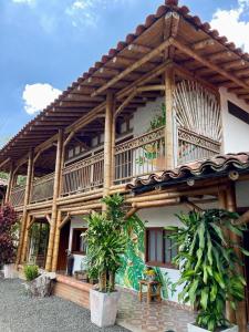 Espectacular casa campestre en Pereira con piscina
