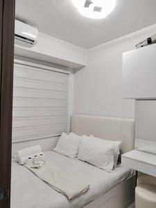 Modern Haven Staycation near MOA - 1BR at Shore3T1 -City VIew