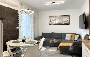 Amazing Apartment In Medulin With Wifi
