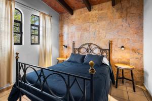 Chic little house in San Miguel Close to everything