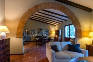 Villa With Pond Among Olive Trees Near Trapani