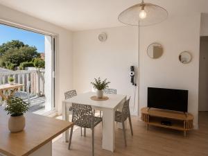 Charmant T2 rénové avec balcon, parking privé, à 2 pas des plages de Capbreton pour 4 personnes - FR-1-239-1071