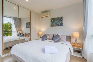 5 Min to Bang Tao Beach 1BR Pool Gym C286