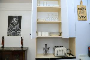 Cozy 2bed master-ensuite apt in Nairobi near the Airport and SGR train station