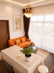Căn hộ 2 phòng ngủ view đẹp gần trung tâm