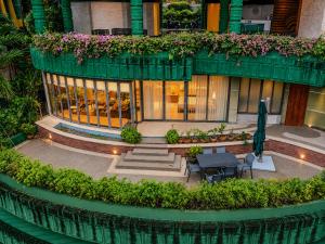 Kata Grand Seaview Penthouse Rare 350sqm Retreat