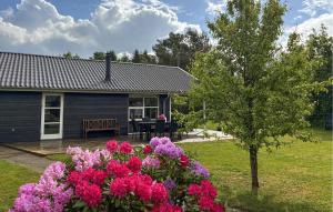 Cozy Home In Silkeborg With Wifi