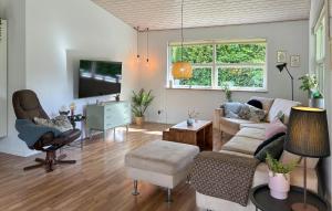 Cozy Home In Silkeborg With Wifi