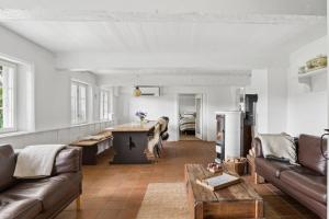 Peace And Nature In A Historic Holiday Home