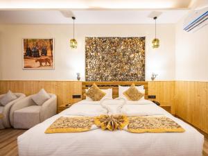 Tiger Aura Resort