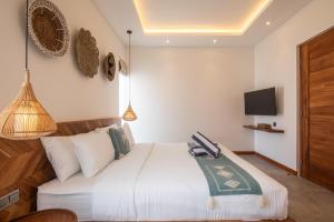 Brand New 4br Villa, enclosed living, Canggu
