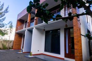 Aura House Apartments Stylish Stay In Arusha