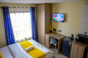 11 StadeView West Studio