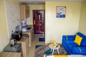 11 StadeView West Studio