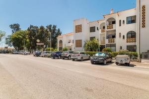 Areyas Pool By ALzira
