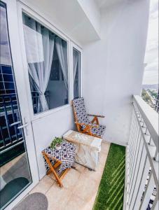 Shore Residence Tower A w Pool Near Airport and MOA