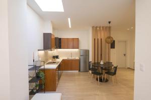 Corali 1 - Coastal Retreat