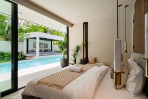 Hotel Together Bali