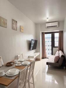 The Cozy Nook at Shore