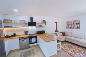 Stylish Villa with Pool Near Blue Lagoon in Fethiye