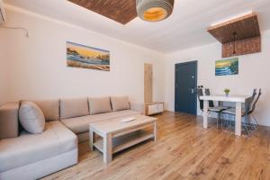 Apartments Stanaj