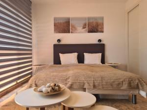 FRONTLINE BEACH APARTMENT IN Romana Playa MARBELLA
