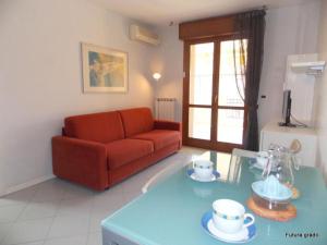 Cozy vacation home with lovely views in Grado