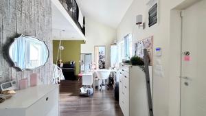 Quite cosy apartment in the heart of the city