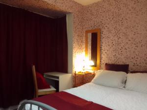 Sandom suites in Birmingham by Ideal home for Contractors
