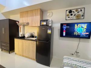 In front of Vista Mall Taguig and near BGC Free WiFI Netflix HBO 21st