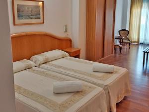 Hotel Herbiña 3000