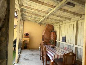 Vila dintre Brazi