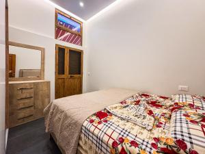 Family Stay with Balcony and 5 Min to Beach Velipoja