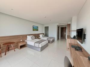 Long Thuan Hotel & Resort