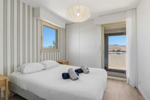 Apartment with shared pool in Saint-Raphaël