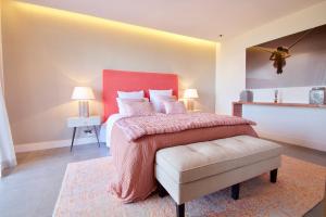 Spacious furnished villa with 180 view