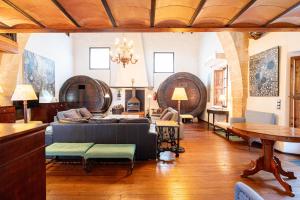 Villa Cas Cosinet by PriorityVillas