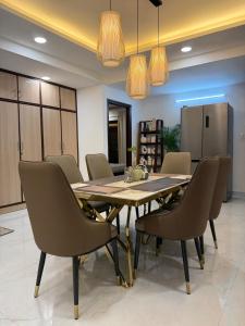 Luxe 1BHK flat in 6BHK Penthouse