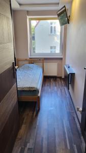 StudioSpanie beach room small