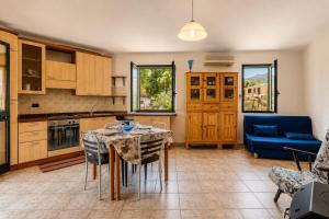 San Teodoro 5 min - 3km dal Mare - AC, Wifi, Parking
