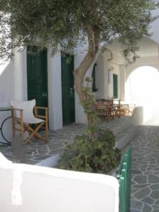 Irene Rooms Folegandros Greece