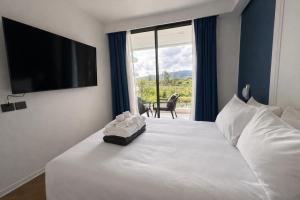 2BR Layan Beach Apartment Capital Pro E327
