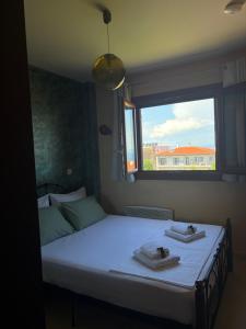 Sea View Apartment in Afytos Center
