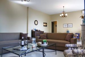 Pessada Bay Studios and Apartments