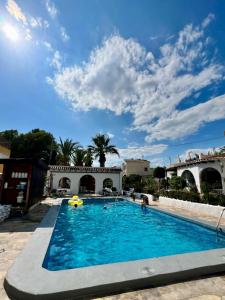 Private Chalet Benidorm- Pool, Garden & Beach