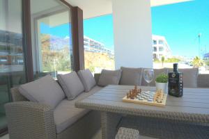 Lomas 5 - Higueron Brand New Apartment
