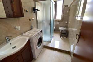 Apartment Sleeps 3 - Private Garden - Pets Welcome