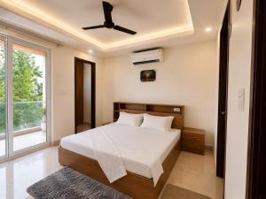 Yoga Retreat at The Ganges in Rishikesh