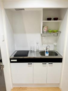 201 Modern 1BR Near Namba & Kuromon Melon Home