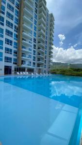 Bello Horizonte Beach, Zazúé Mall, 2 Pools